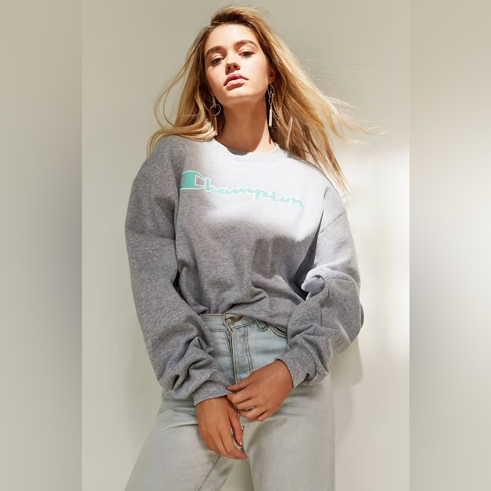 Champion Light Grey Sweatshirt size S